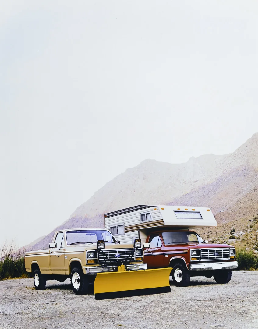 1982 Ford F-250 XLT mit Wohnkabine und F-250 XL mit Schneepflug