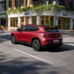 Mercedes-Benz GLA 2028 während der Fahrt