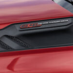 6.4L-HEMI-Schriftzug auf der Motorhaube des Ram 1500 Rumble Bee 392